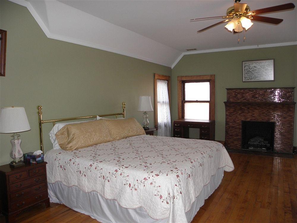 Lehmann House Bed & Breakfast Saint Louis Exterior photo